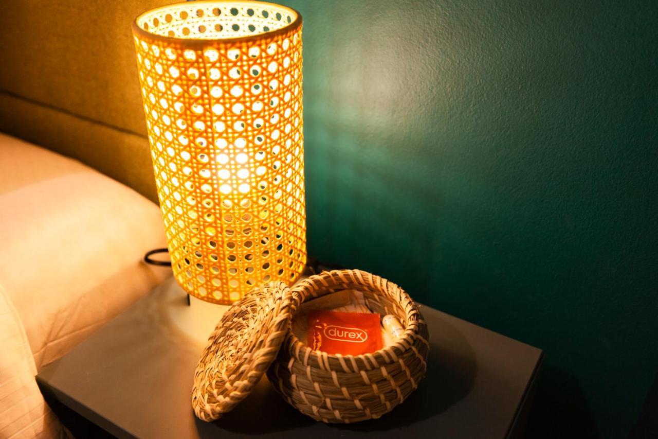 13 Septembrie Apt, Near Marriott * 布加勒斯特