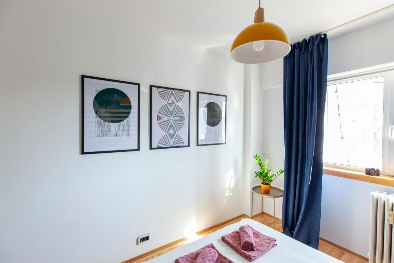 Apartment 13 Septembrie Apt, Near Marriott Bucharest